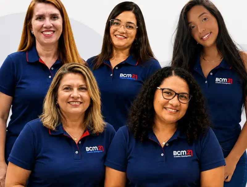 Equipe de atendimento da BCM Promotora na loja de Fortaleza